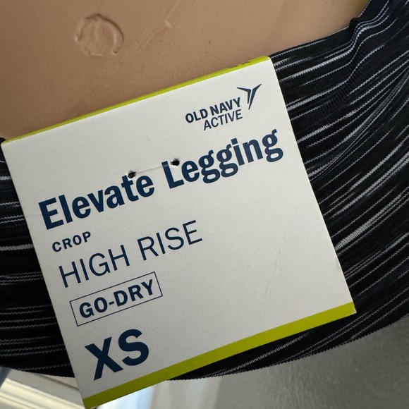 Old Navy leggings - Picture 4 of 5
